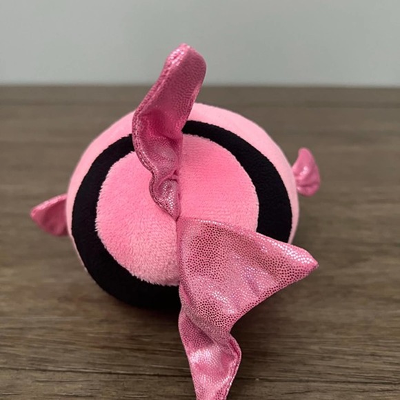 Ty Beanie Ballz Gilly the Pink Fish Ball Plush 4.5" - Picture 3 of 5